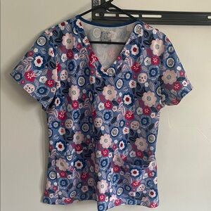 Med Couture Floral Print Scrub Top